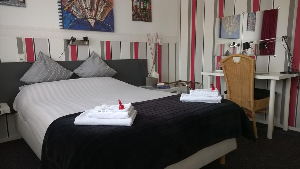 Hotel Noordzee Hoek van Holland Room photo